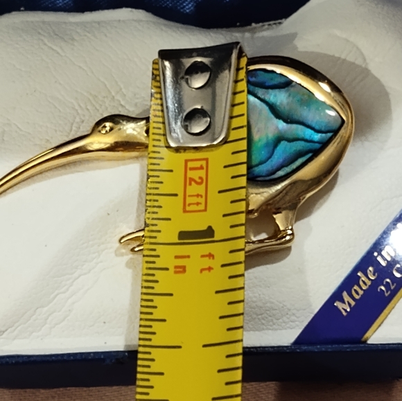 NEW!! ARIKI PAUA SHELL Pin/Brooch - Picture 7 of 7